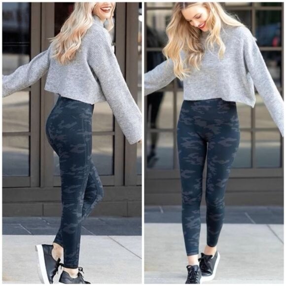 SPANX Look at Me Now High-Waisted Seamless Leggings in Black Camo Size S - Picture 3 of 14